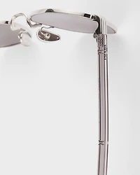 Sunglasses with the iconic metal plaque