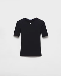 Short-sleeved stretch fabric T-shirt