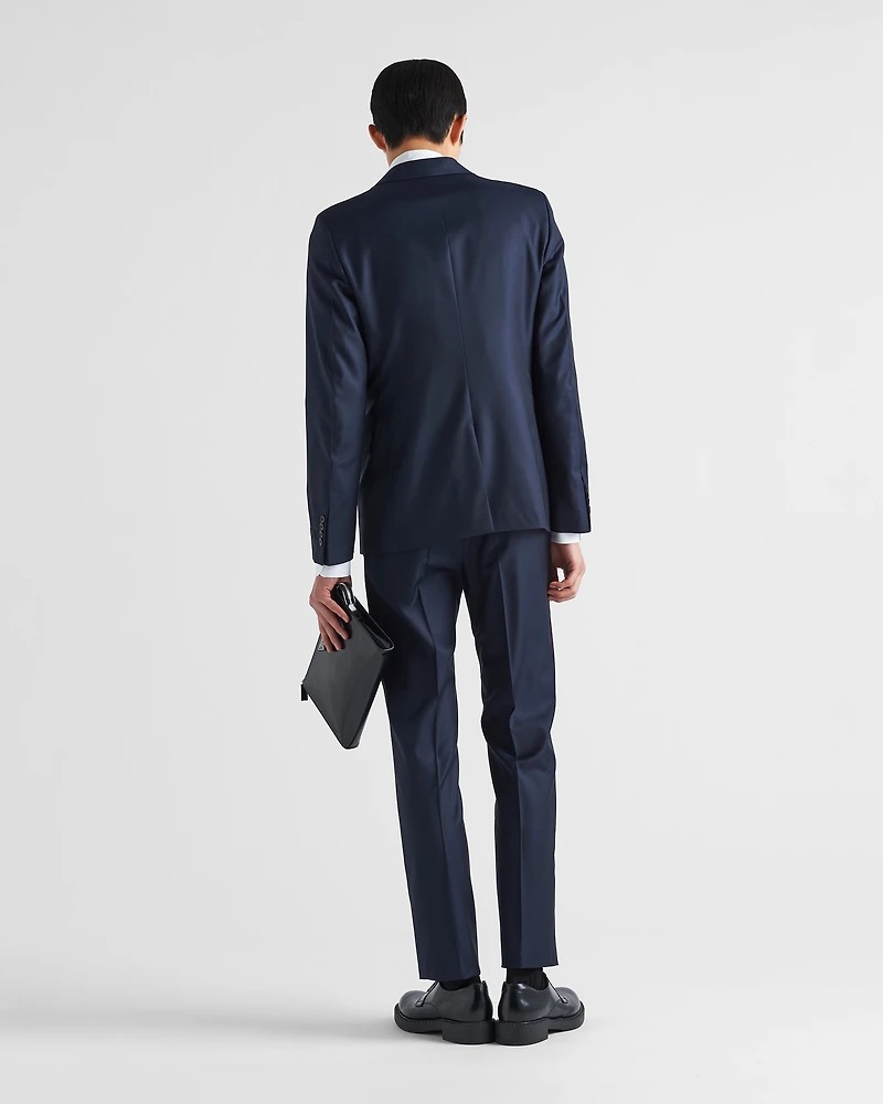 Single-breasted wool suit