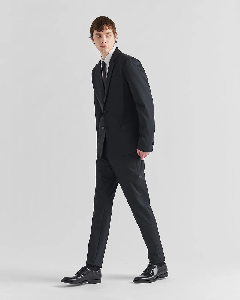 Single-breasted techno stretch suit