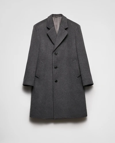 Single-breasted wool coat