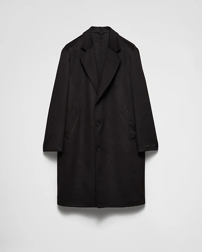 Single-breasted wool, angora and cashgora coat