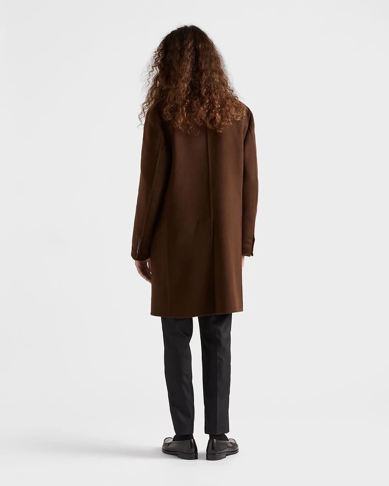 Single-breasted cashmere coat