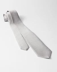 Silk tie