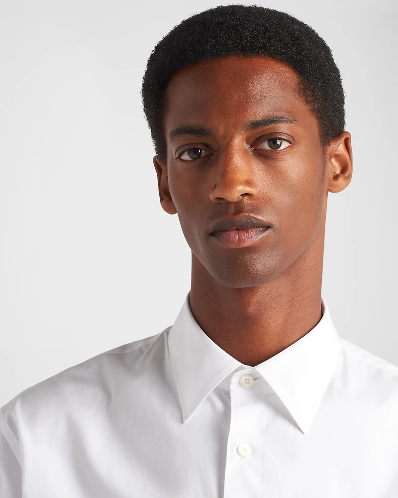 Short-sleeved cotton shirt