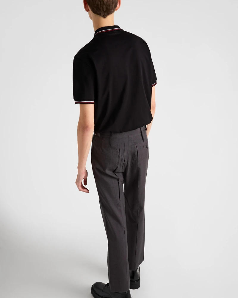 Short-sleeved piqué polo shirt
