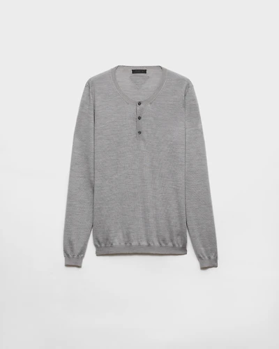 Long-sleeved cashmere and silk sweater