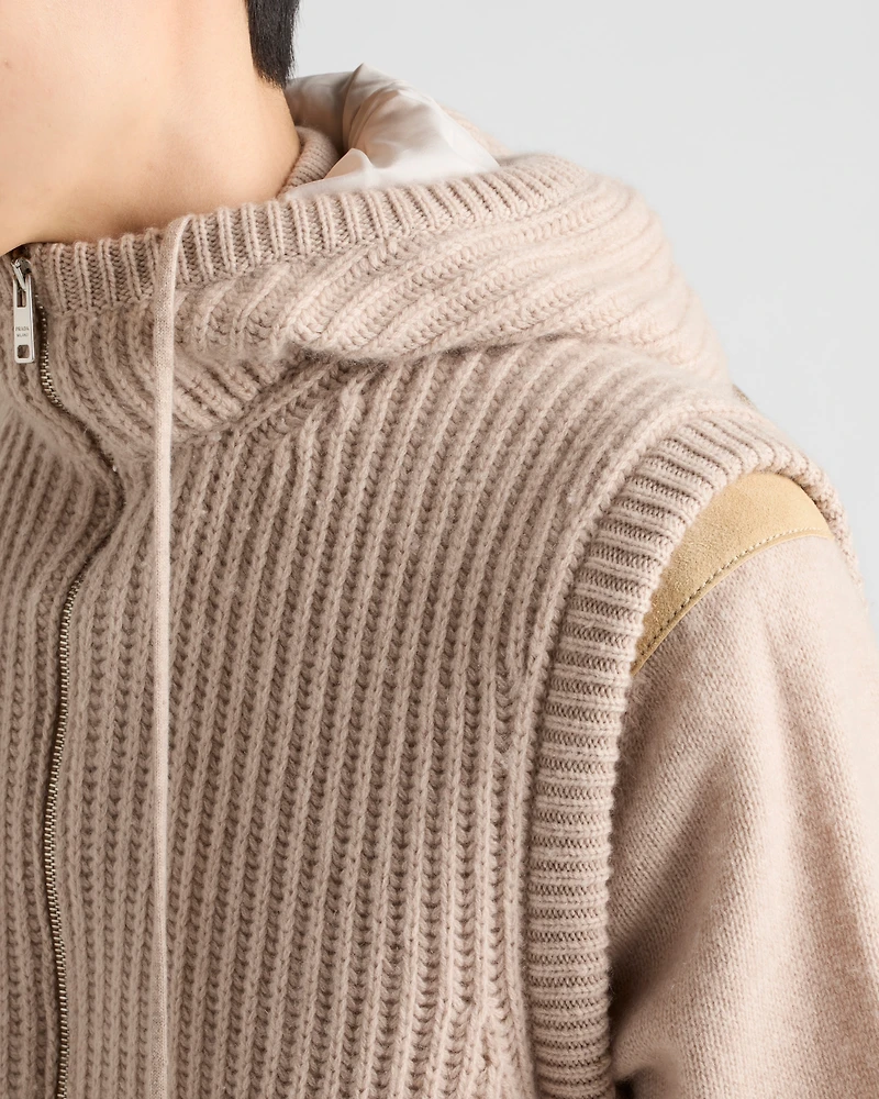 Cashmere hoodie vest