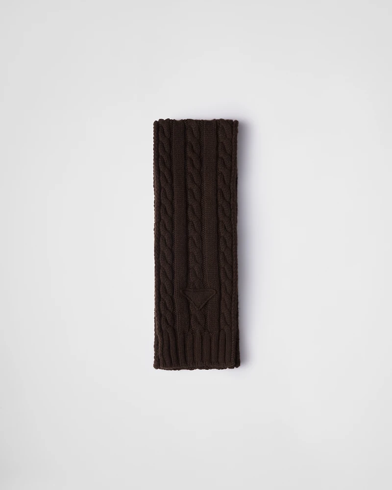Cashmere scarf