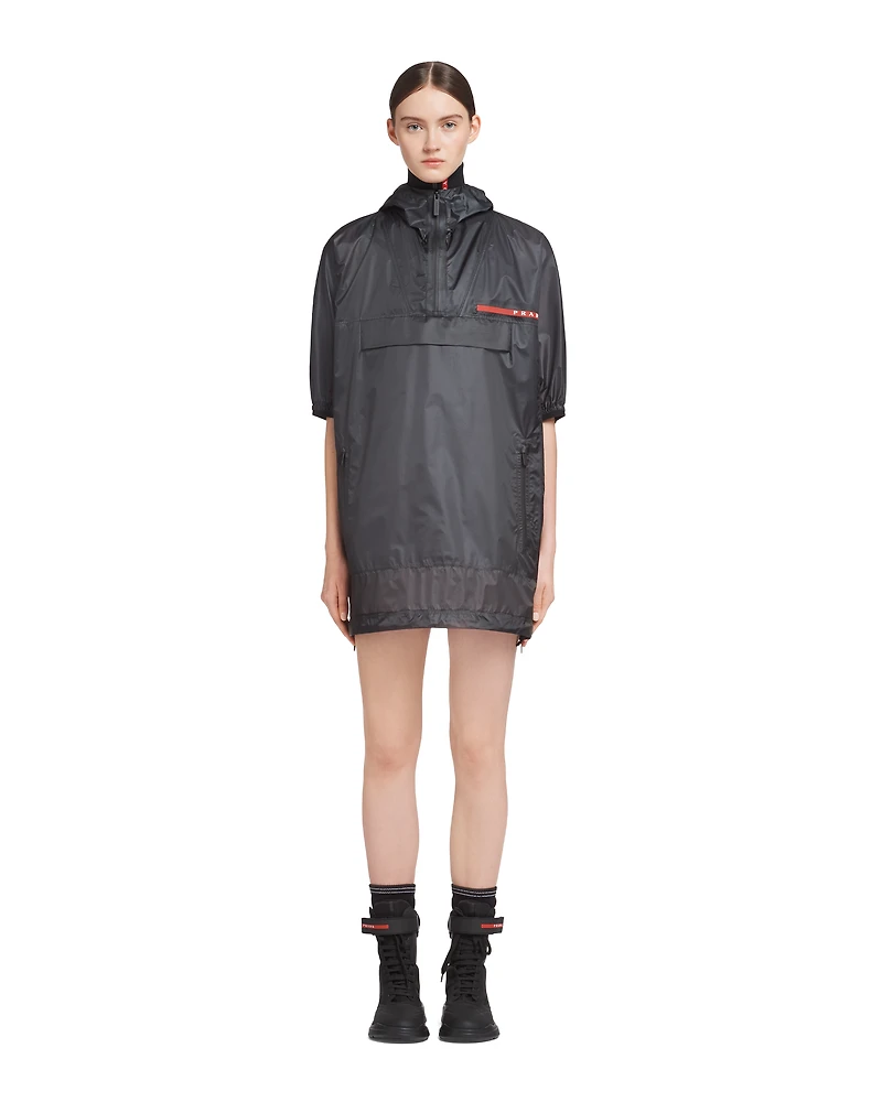 Ripstop hooded raincoat