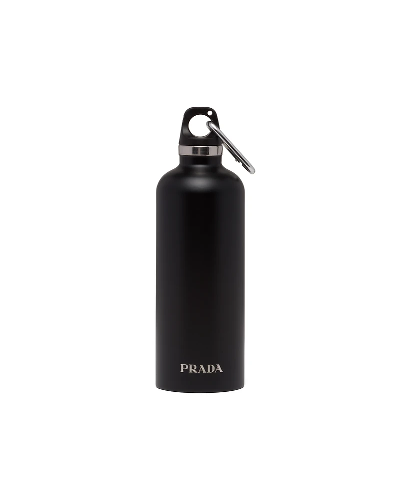 Stainless steel insulated water bottle