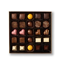 Holiday Classics Gift Box, 50 pc