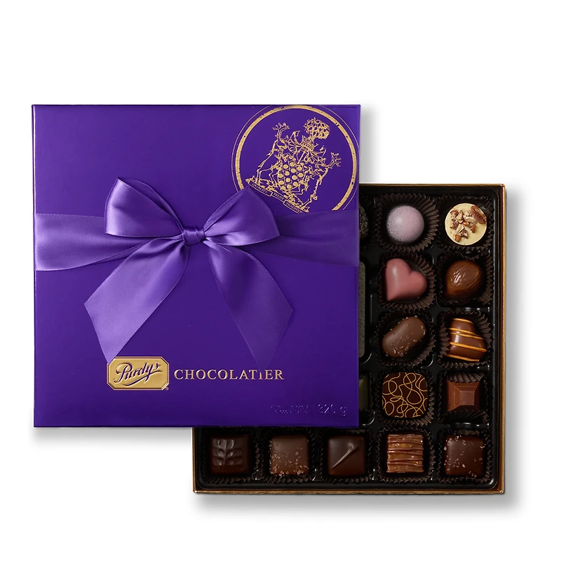 Assorted Classics Gift Box, 25 pc