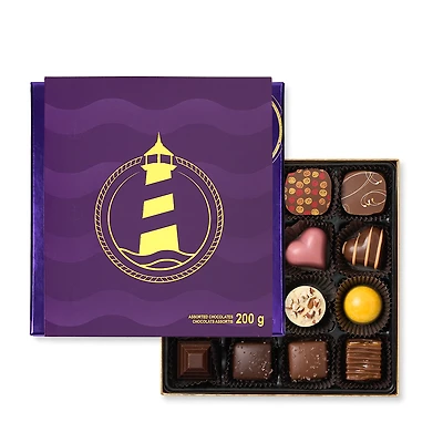 Lighthouse Classic Gift Box, 16 pc