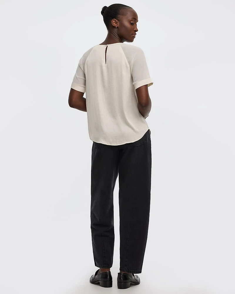 Blouse bimatière à manches courtes et col rond