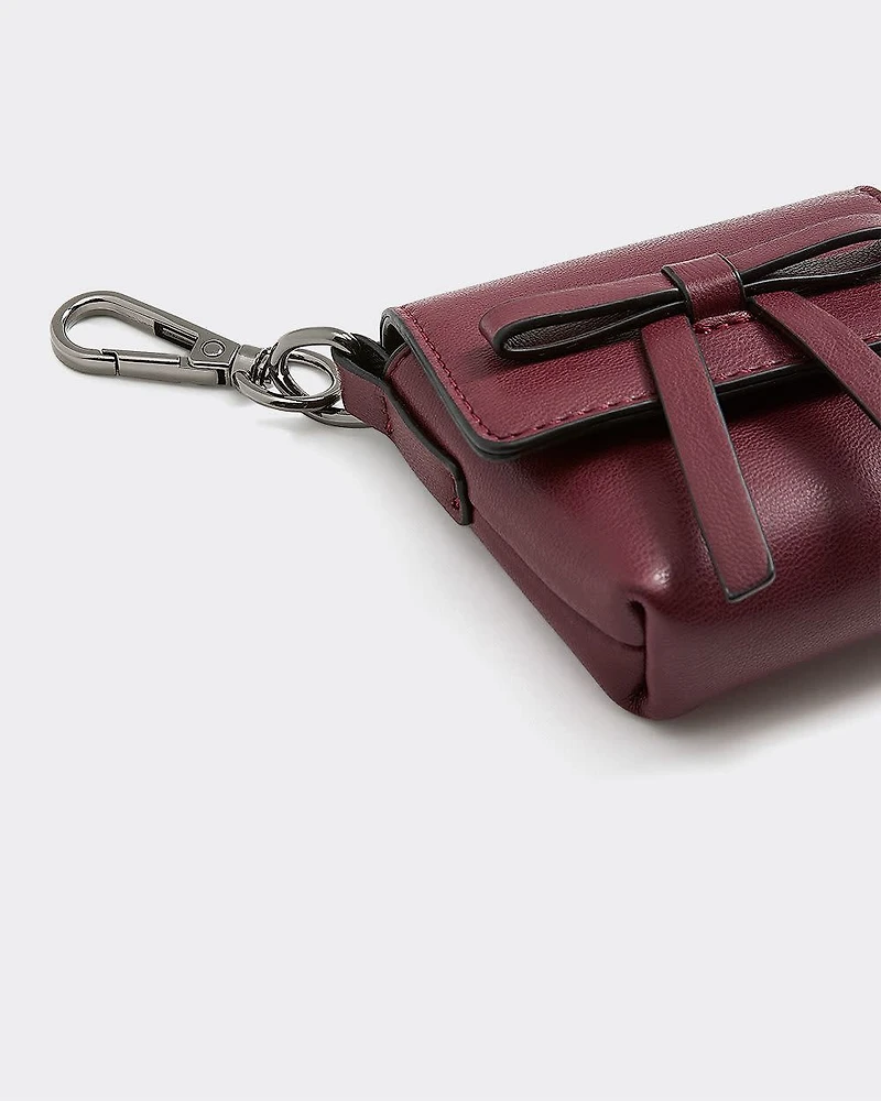 Étui pour écouteurs en faux cuir