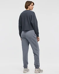 Cropped Long-Sleeve Crew-Neck Sweatshirt