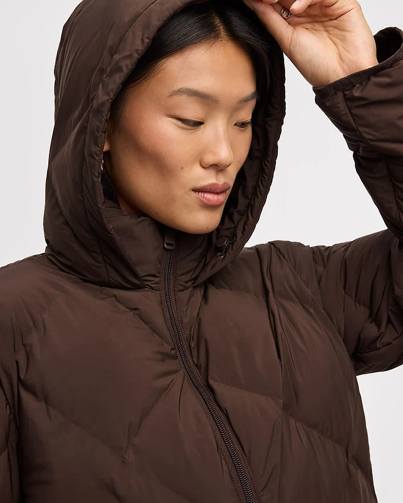 Manteau long à capuchon matelassé
