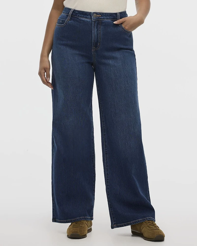 Wide-Leg Mid-Rise Jean