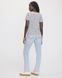 T-shirt rayé à col dégagé