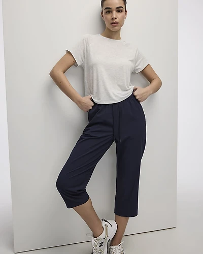 Pantalon capri en tissu texturé
