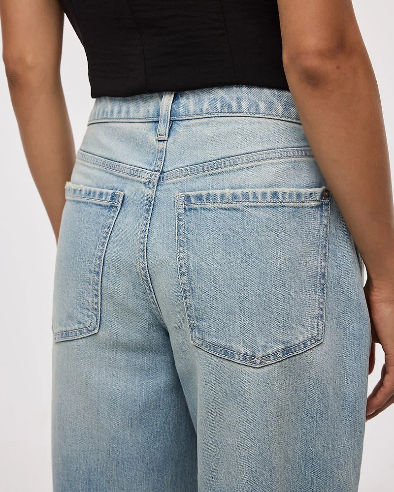 Wide-Leg Mid-Rise Baggy Jean