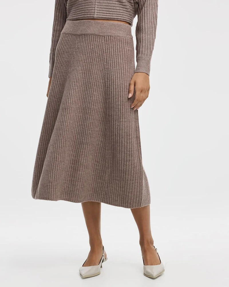 Jupe midi en tricot côtelé A silhouette