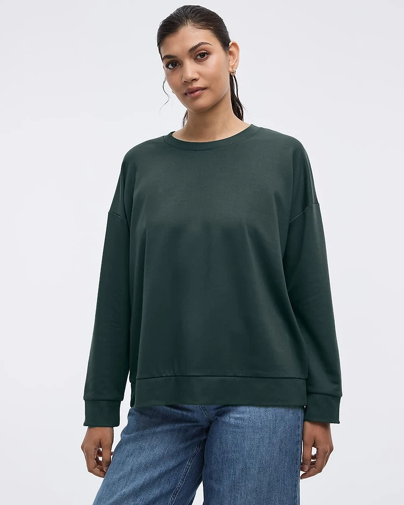 Long-Sleeve Crew-Neck Sweatshirt