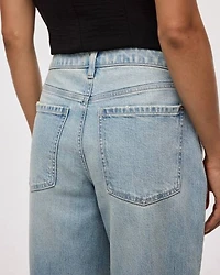 Wide-Leg Mid-Rise Baggy Jean