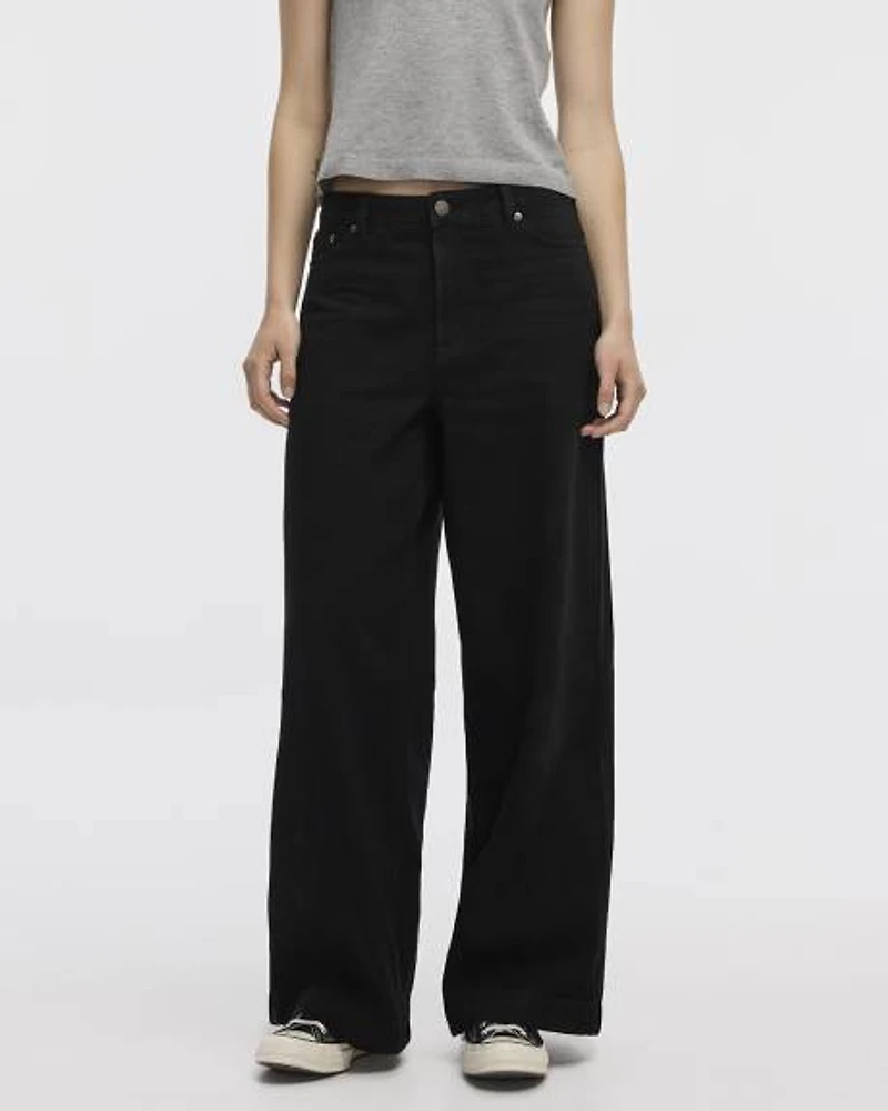 Wide-Leg High-Rise Jean