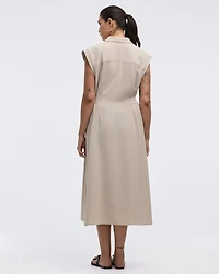 Robe midi à taille cintrée boutonner manches courtes