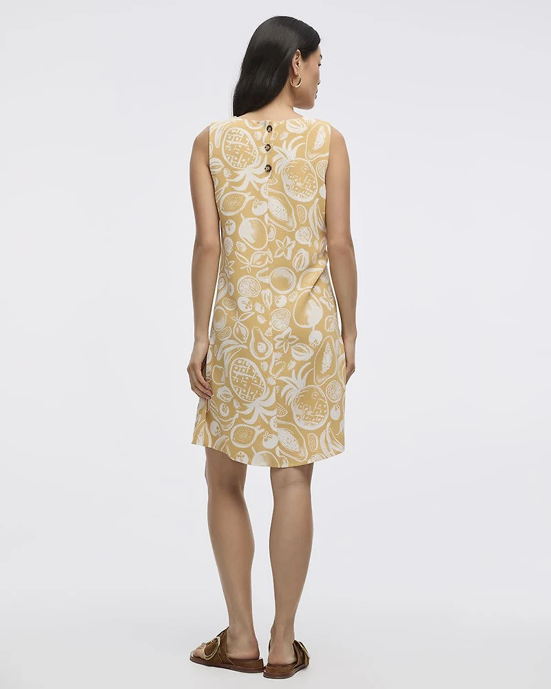 Sleeveless Crew-Neck Shift Dress
