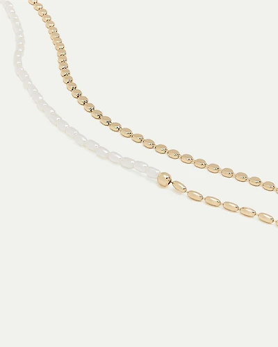 Short Necklaces with Pearls