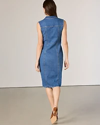 Sleeveless Buttoned-Down Midi Denim Dress