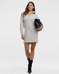 Robe courte à manches longues et col montant demi-zip
