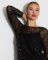 Robe mini en mesh à manches longues