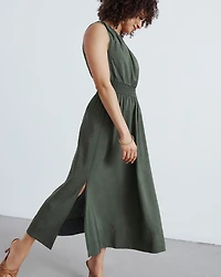 One-Shoulder Maxi Dress