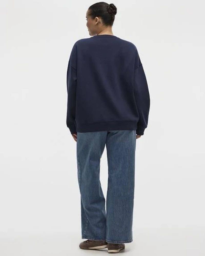 Long-Sleeve Crew-Neck Fleece Sweatshirt