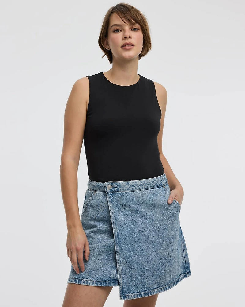 Jupe-short portefeuille en denim