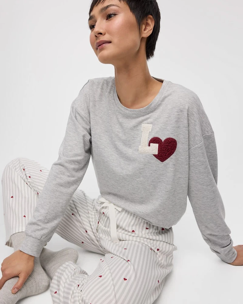 Long-Sleeve Crew-Neck Sweatshirt