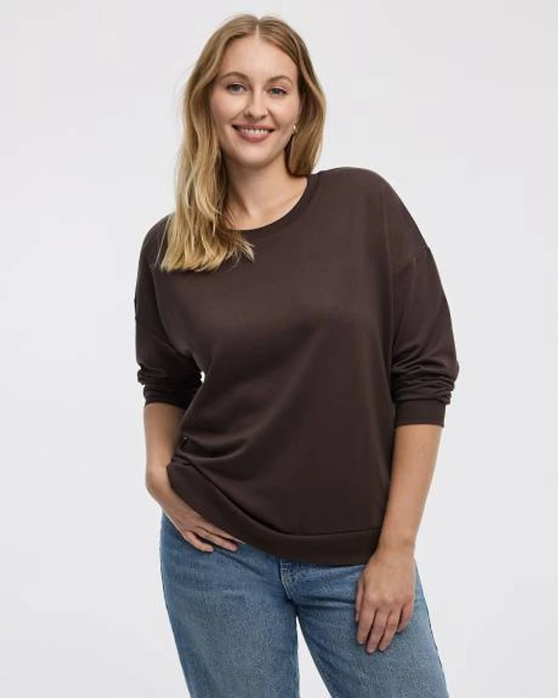 Long-Sleeve Crew-Neck Sweatshirt