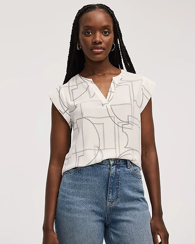 Blouse à manches très courtes et col fendu