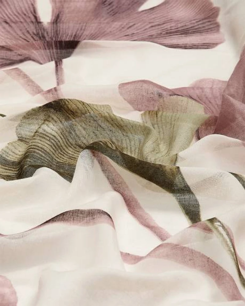 Foulard à motif floral