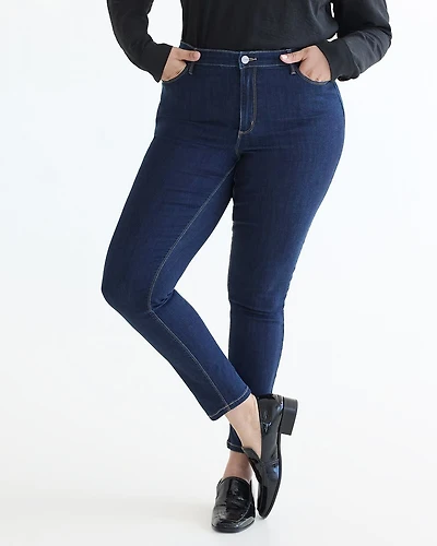 Jean à jambe skinny et taille haute