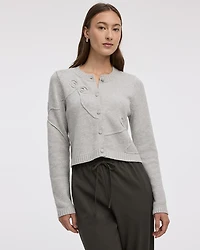 Cardigan à manches longues et col rond avec boucles en relief