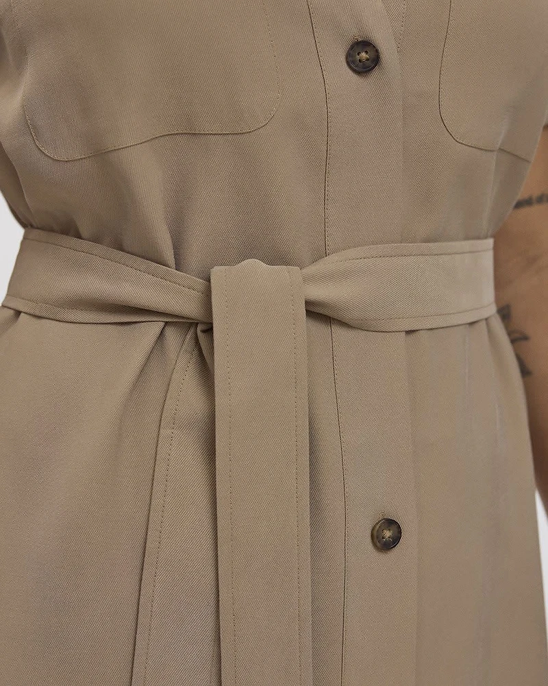 Short-Sleeve Buttoned-Down Dress with Utility Pockets