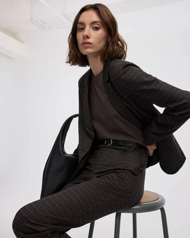 Fitted One-Button Knit Blazer