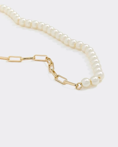 Paperclip Chain with Pearls