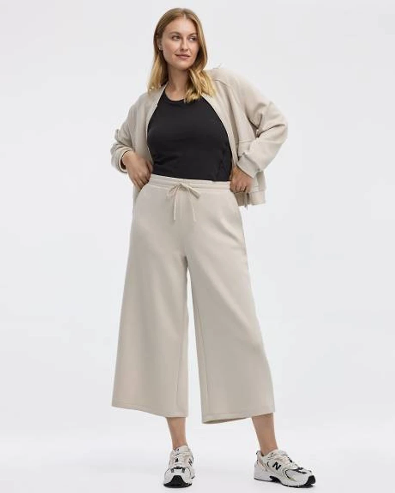 Cropped Wide-Leg Pants