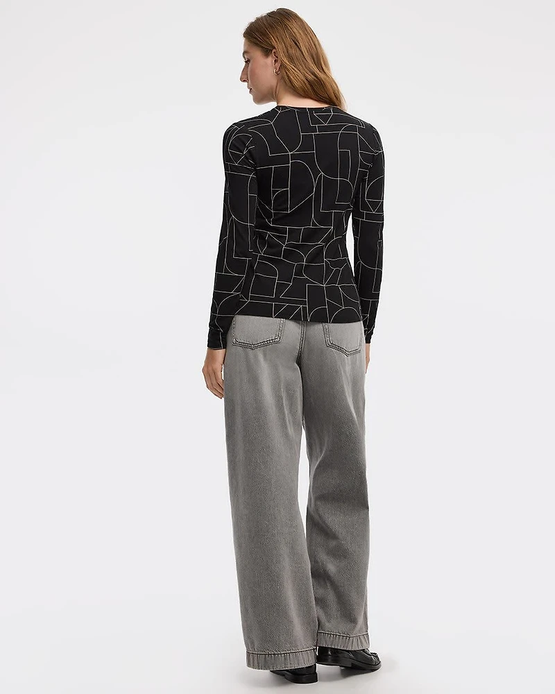 Long-Sleeve Crew-Neck Tee